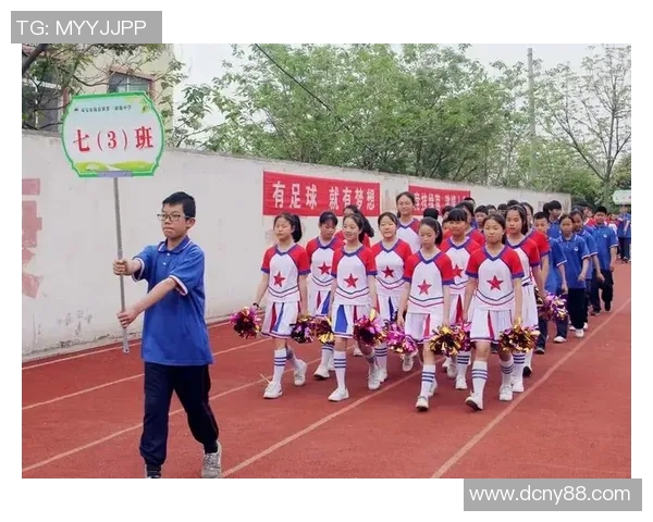 足球明星图头像女孩的魅力与风采展现青春活力与梦想追逐 足球明星图头像女孩的魅力与风采展现青春活力与梦想追逐